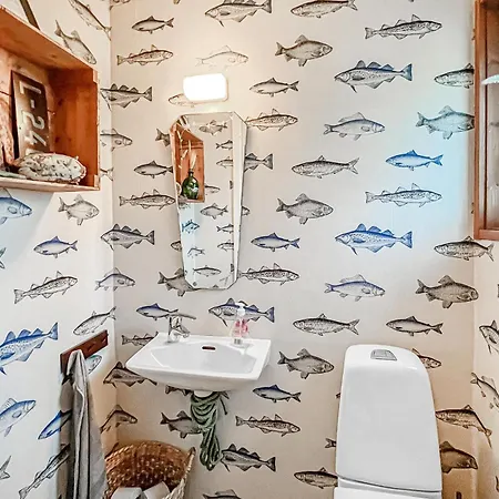 Holiday home 3 Bedroom Cozy In Mandal